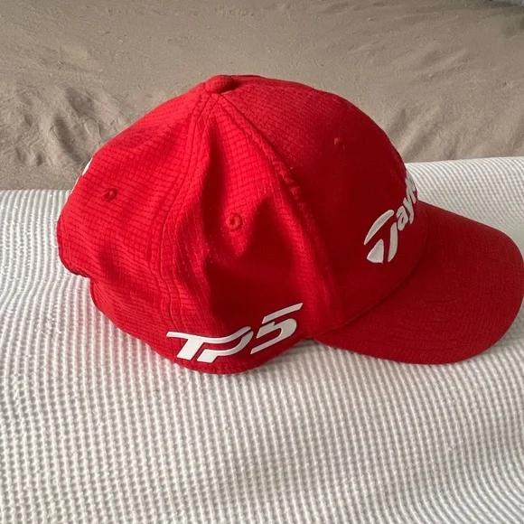 TaylorMade golf hat - Picture 3 of 4